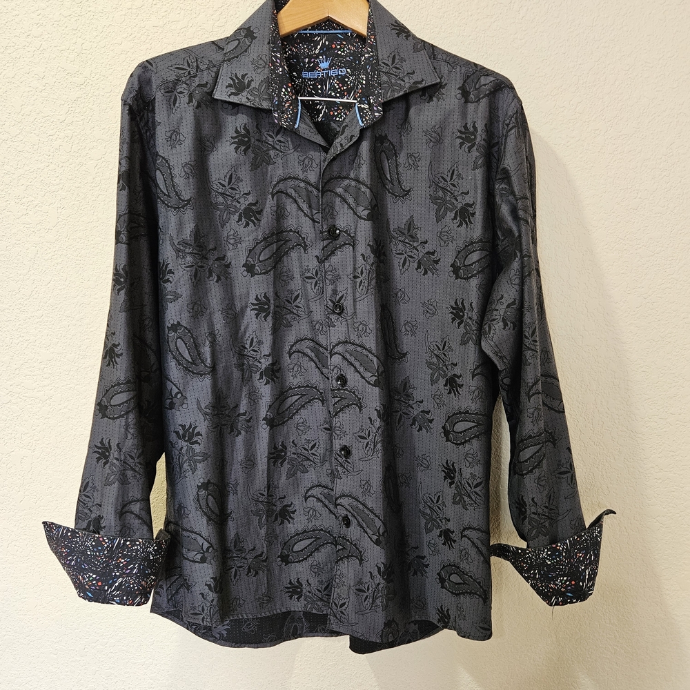 Bertigo Long Sleeve Button Gray Paisley & Black Floral Pattern Mens Size 5 or XL